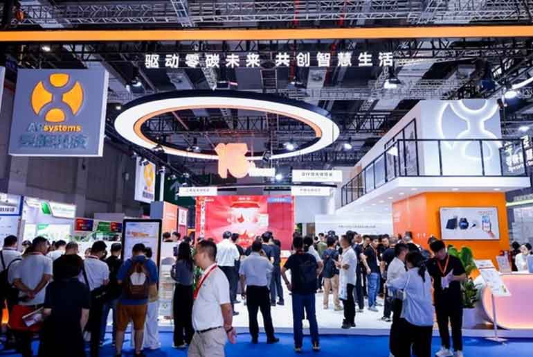 APsystems Debuts AI-Powered Solar & Storage Suite at SNEC 2025