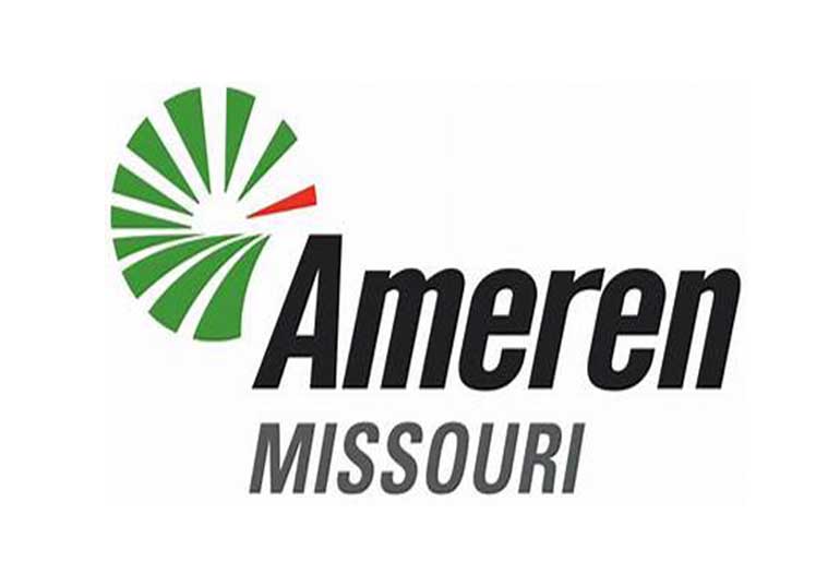 Ameren Missouri plans an 800 MW gas plant and a 400 MW battery storage facility to boost energy supply and grid resilience by 2028.