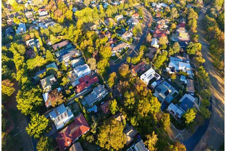 CEFC commits a record $4.7B in 2024–25 to supercharge Australia’s clean energy transition and drive $25.7B in total investment value.