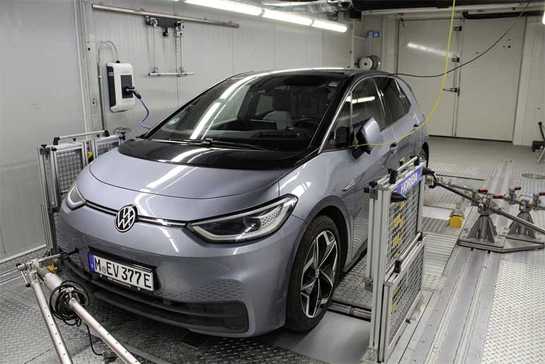 Volkswagen ID.3 proves long-term durability, as ADAC test shows 91% battery capacity retained after 160,000 km.