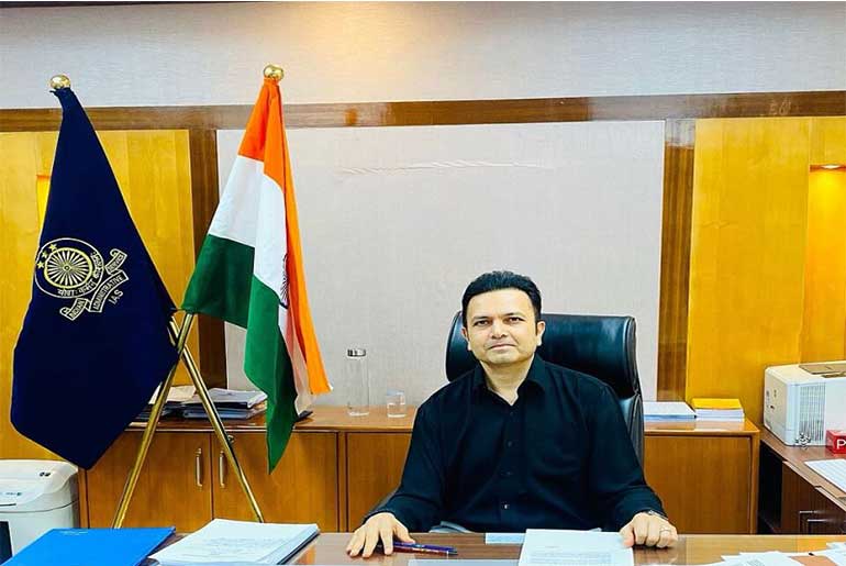 Akash Tripathi Appointed as New Managing Director of SECI