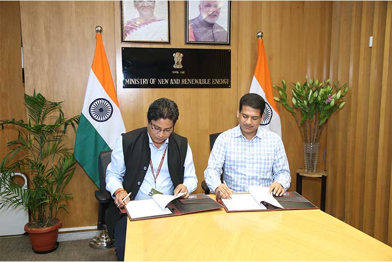 IREDA signs Performance MoU with MNRE, ₹8,200 Crore Revenue Target for FY 2025-26