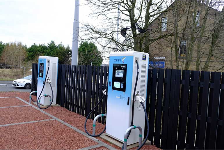 Amcor’s Recycled Plastic Fencing Chosen by Zest Eco for UK EV Charging Network