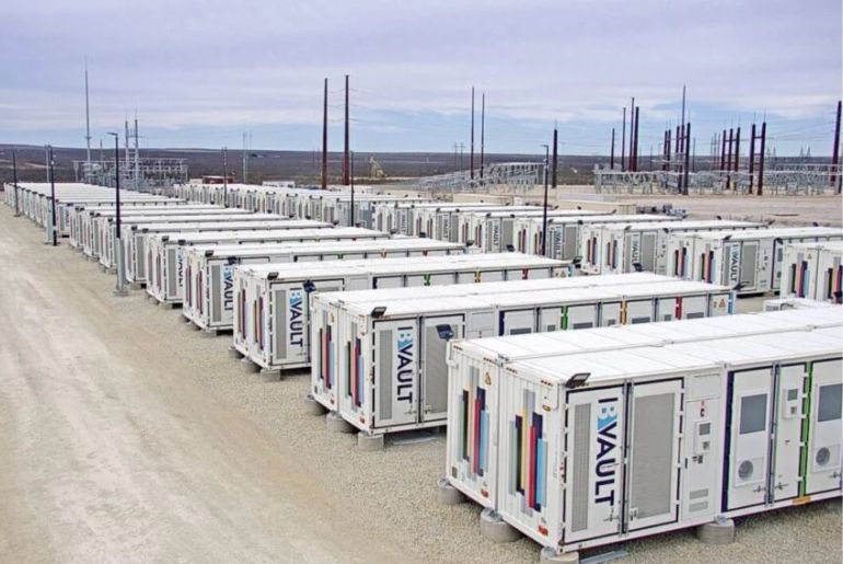 Kolkata CM Mamata Banerjee Approves 350 Acres for CESC’s 5,000-Megawatt Battery Storage Project