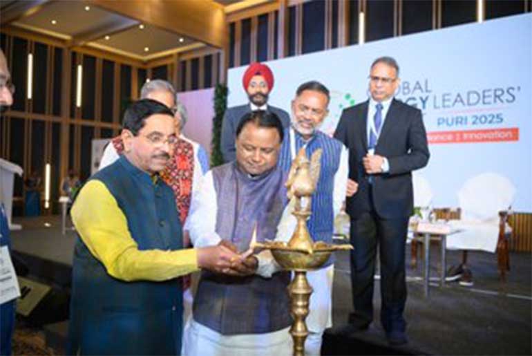 India Announces Historic Renewable Energy Milestone and New 1.5 Lakh Rooftop Solar Initiative for Odisha