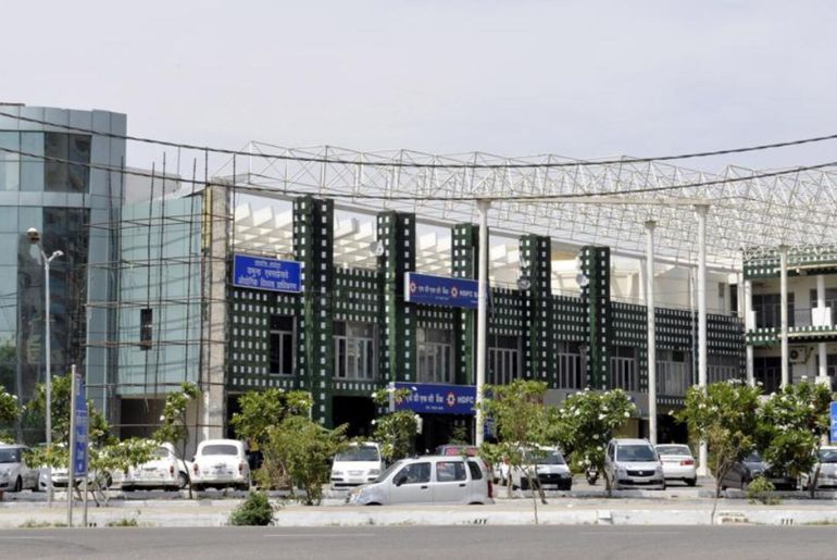 Yeida Allots 20,000 Sqm Industrial Plot to Neenjas Electric for EV Manufacturing