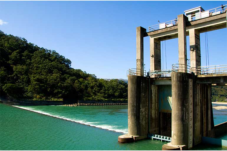 Maharashtra Signs MoUs for Rs 23,800 Crore Pumped Storage Projects