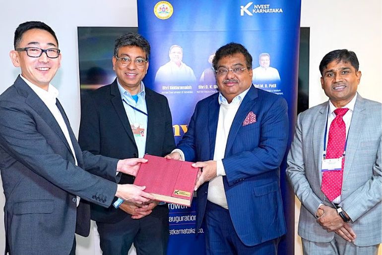 Karnataka Showcases Green Energy Prowess to ReNew at Davos Summit