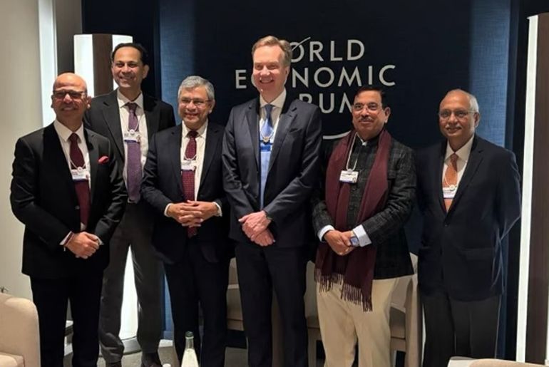 Pralhad Joshi Returns from WEF Davos 2026, Reinforces India’s Position as Global Clean Energy Investment Hub