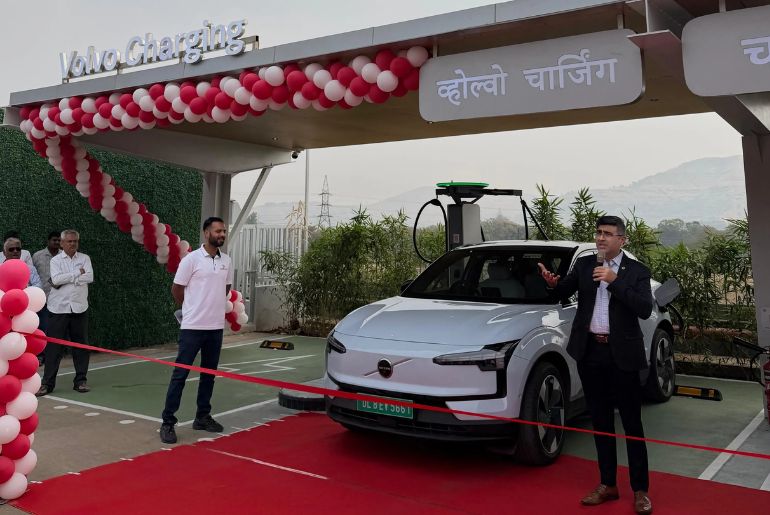 Volvo Car India and ChargeZone Launch 360 kW Ultra‑Fast EV Charging Station on Mumbai–Nashik Highway