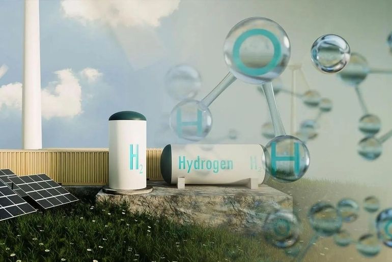 BPCL‑Sembcorp JV Wins Landmark Green Hydrogen Supply Deal With Numaligarh Refinery
