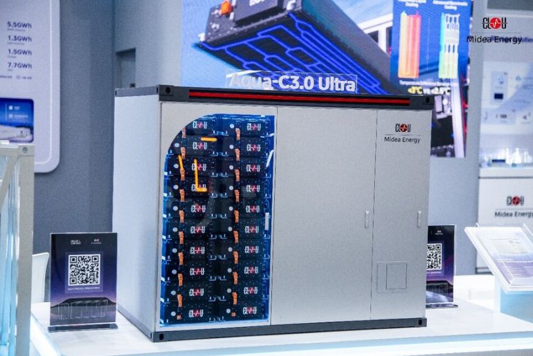 CLOU Unveils Aqua-C3.0 Ultra High-Density Energy Storage System at Solar & Storage Live Africa