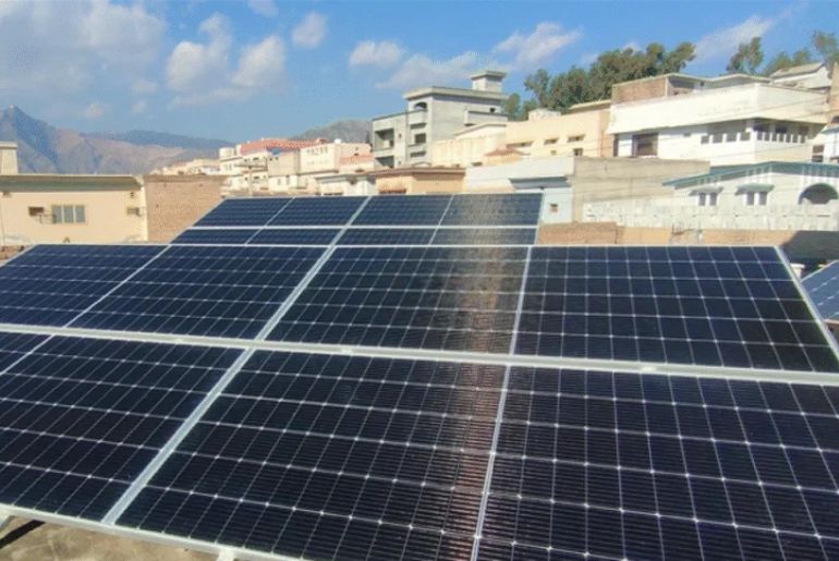 PM Surya Ghar Yojana Drives Energy Transition: 9.56 GW Rooftop Solar Capacity Added till March 2026
