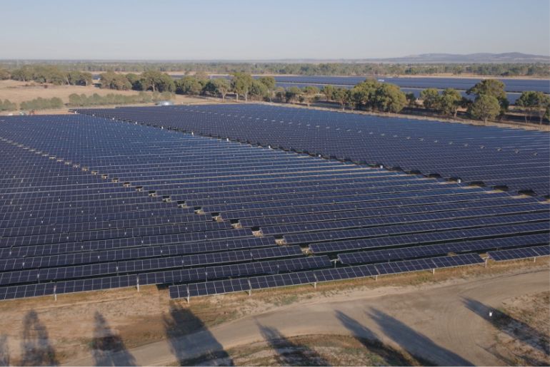Amazon Signs Nine Renewable Energy PPAs, Adds 430 MW Capacity in Australia