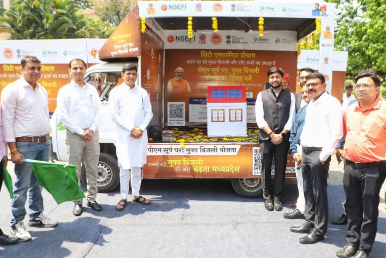 NSEFI Flags Off Solar Surya Rath in Indore to Boost Rooftop Solar Adoption