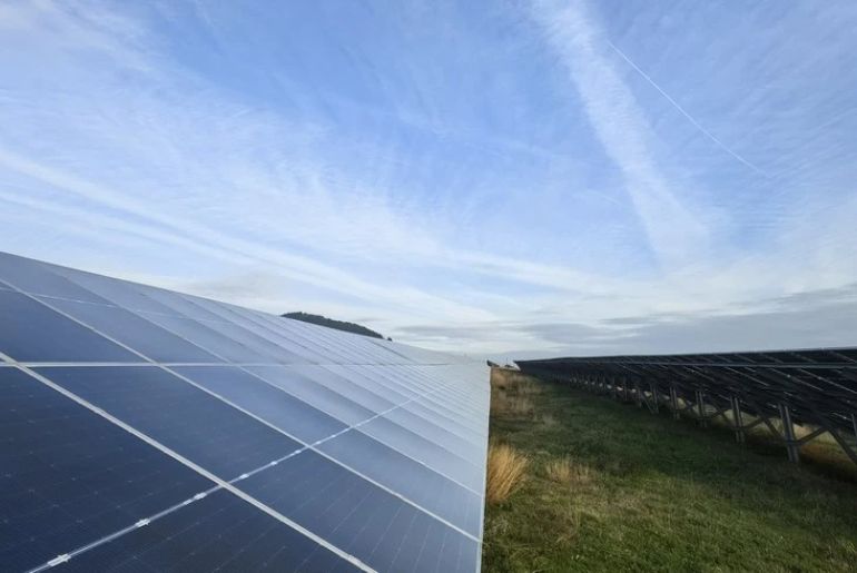 Roofsol Energy Signs 2 MWp Solar PPA with Whirlpool India