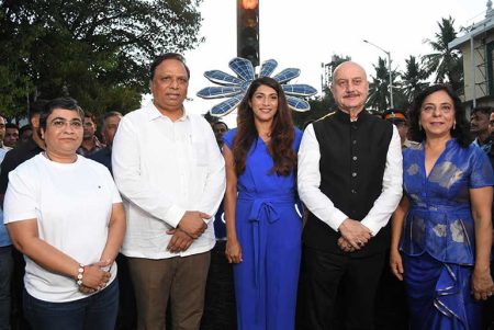 Avaada Unveils ‘Solar in Full Bloom’ Public Art Installation in Mumbai
