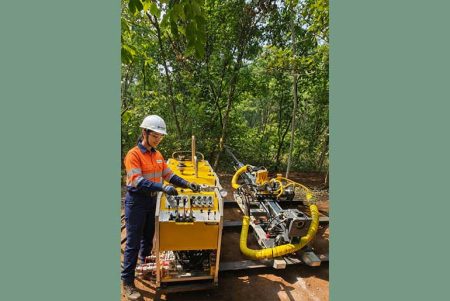 Vedanta Deploys India’s First High-Tech Portable Rig for Mineral Exploration Vedanta Commissions India's First Portable Rig