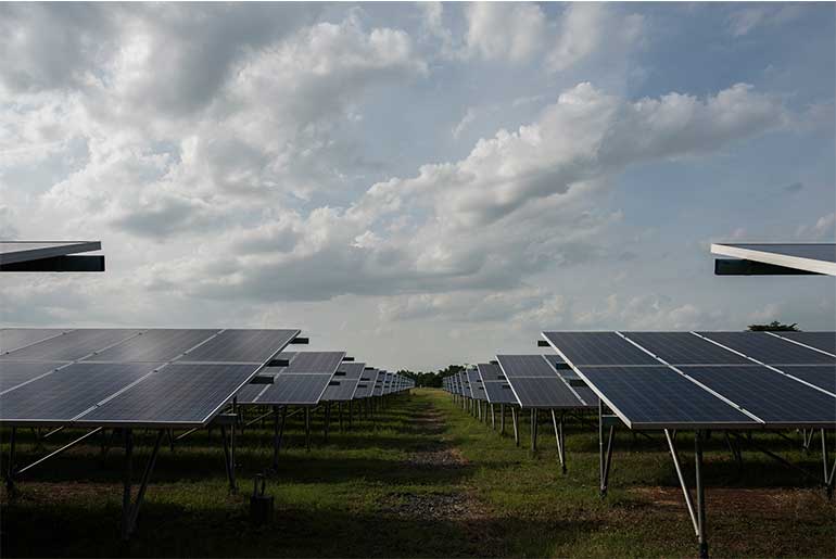 Waaree Renewable Technologies Bags EPC Order for 124 MWp Solar Project Waaree Renewable Technologies Bags EPC Order for 124 MWp Solar Project
